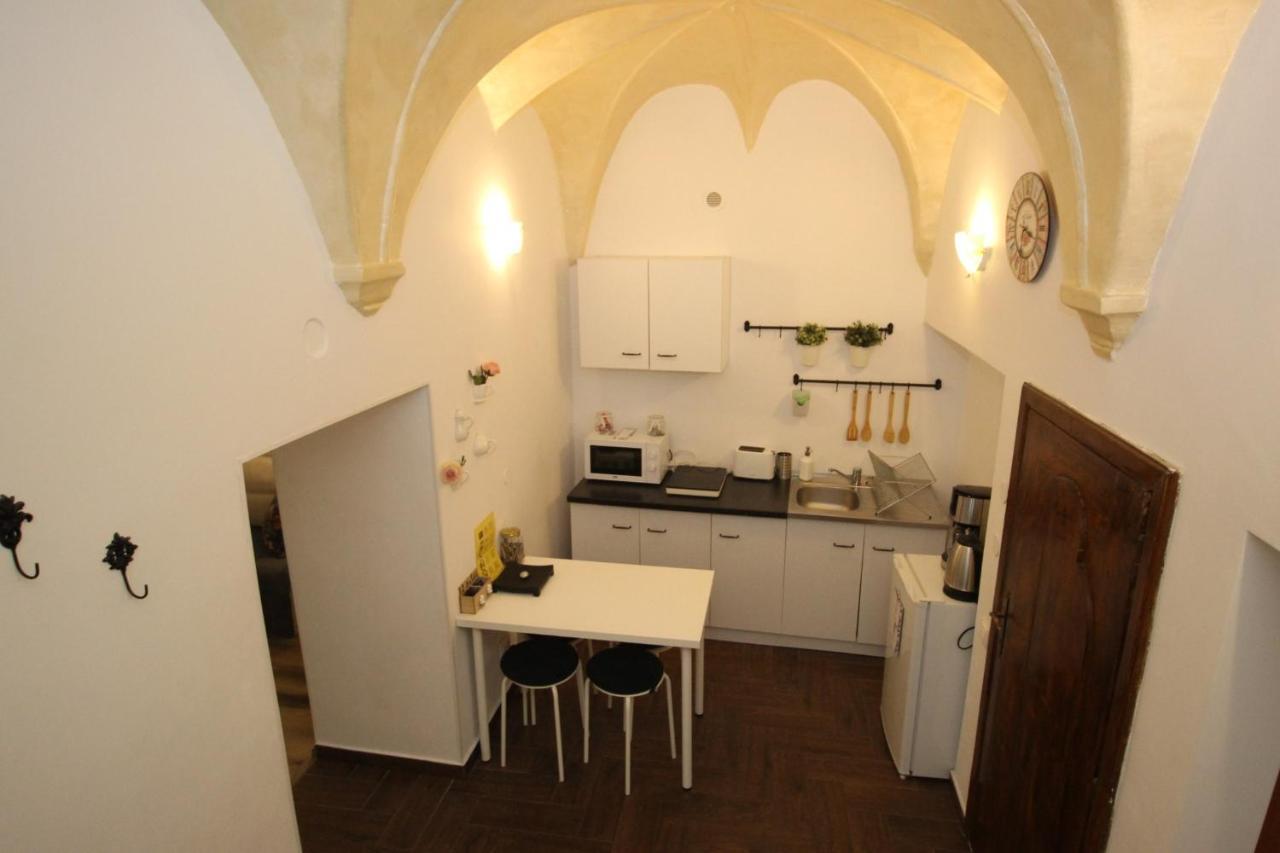 Gothic Apartment *