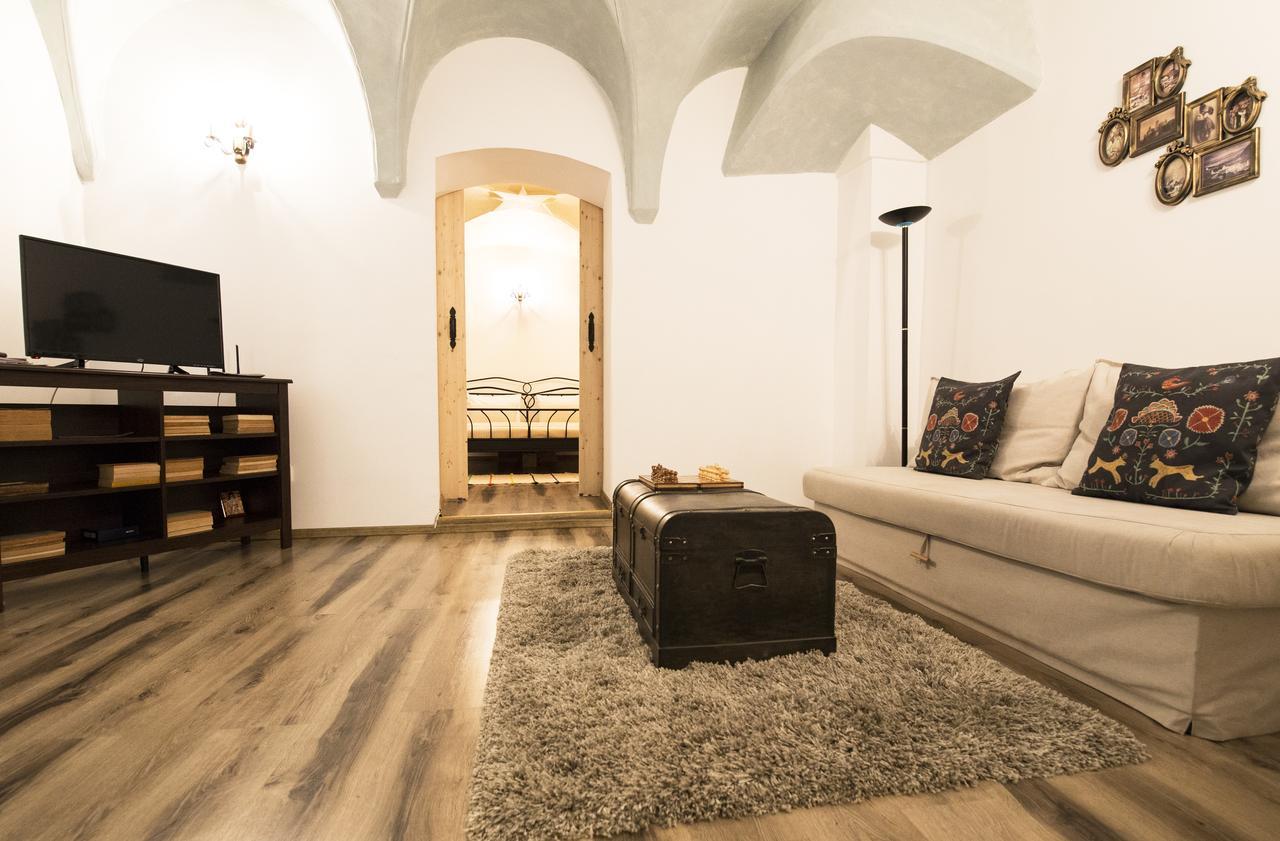 Gothic Apartment *